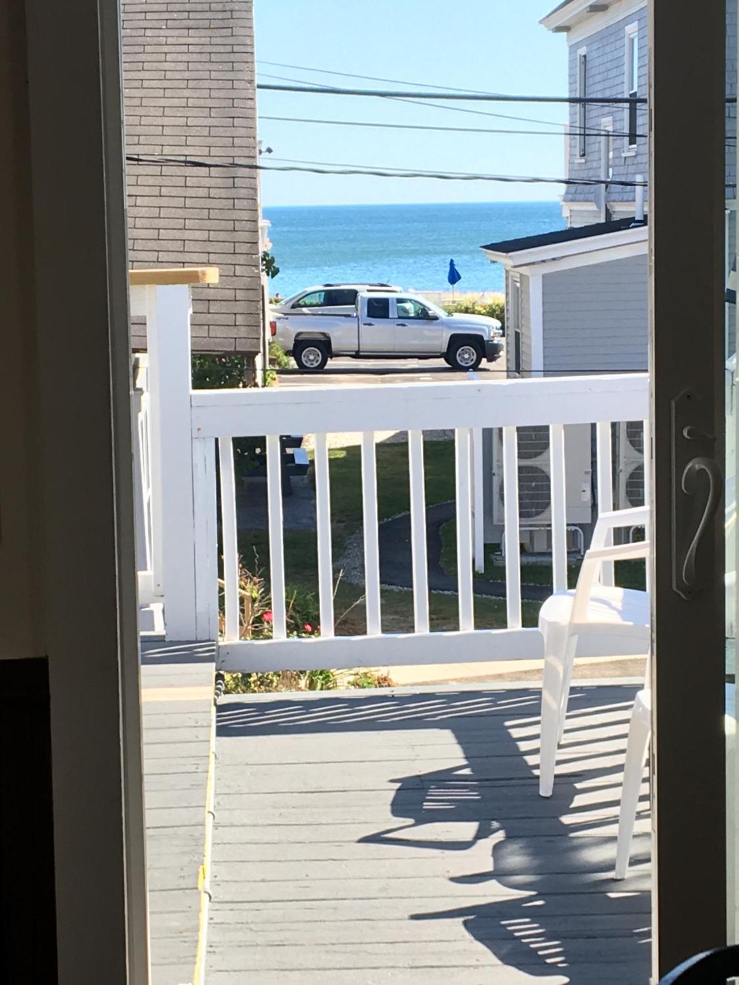 Sandpiper Beachfront Motel 올드 오차드 비치 외부 사진