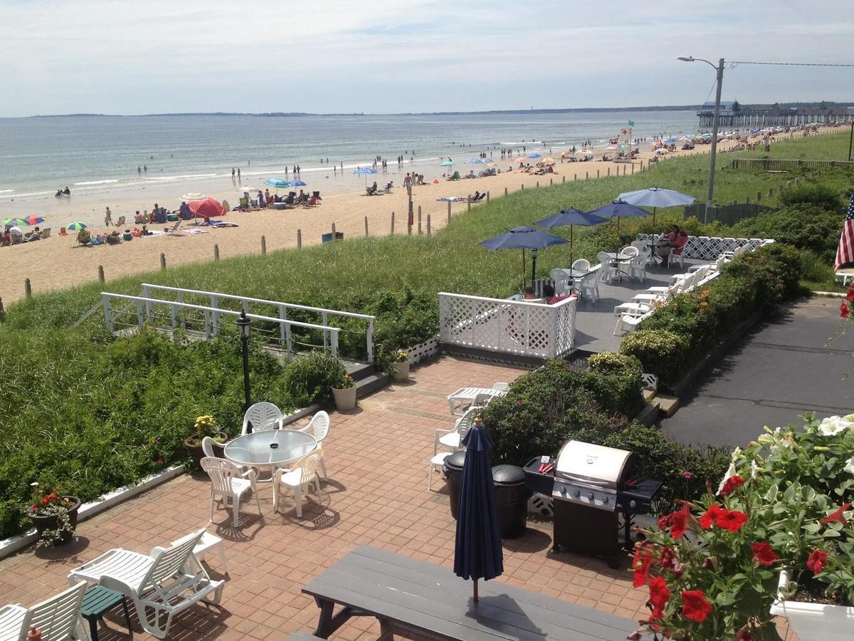 Sandpiper Beachfront Motel 올드 오차드 비치 외부 사진
