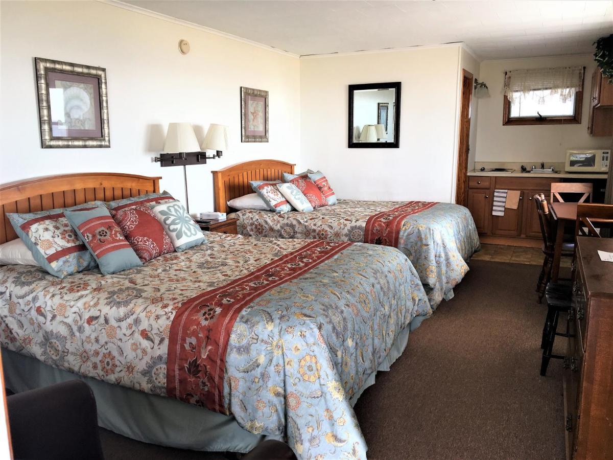 Sandpiper Beachfront Motel 올드 오차드 비치 외부 사진